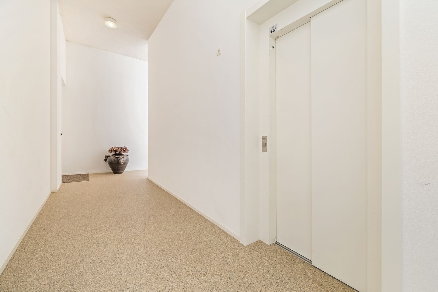 Photo 5 of Beneluxlaan 935