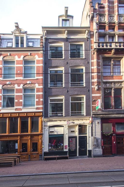Foto 30 van Utrechtsestraat 4-1