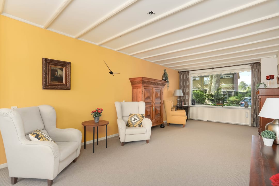 Spacious semi-detached house with six rooms, large garden and garage in Maarssen-Dorp — 7