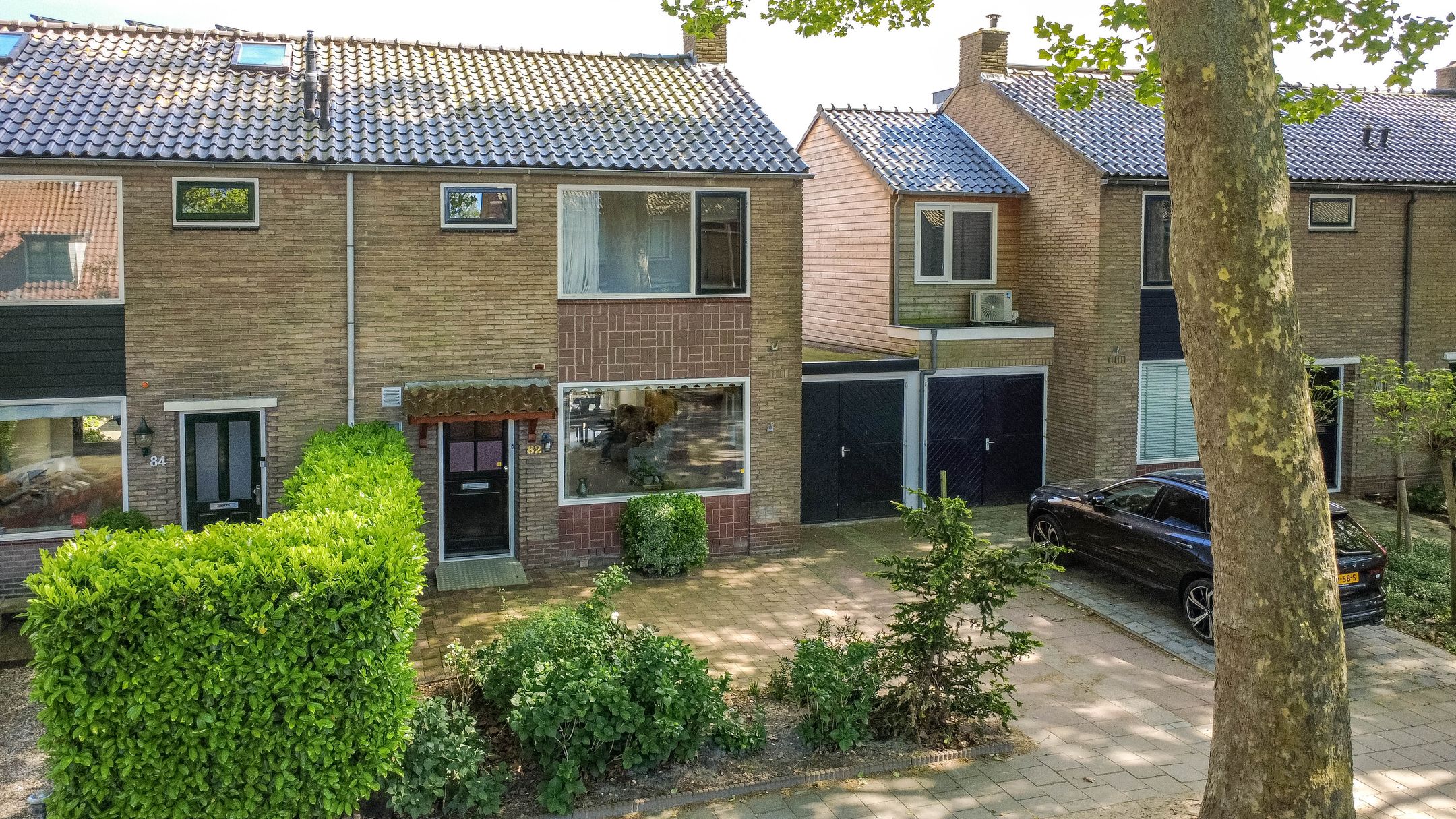 Spacious semi-detached house with six rooms, large garden and garage in Maarssen-Dorp — 48