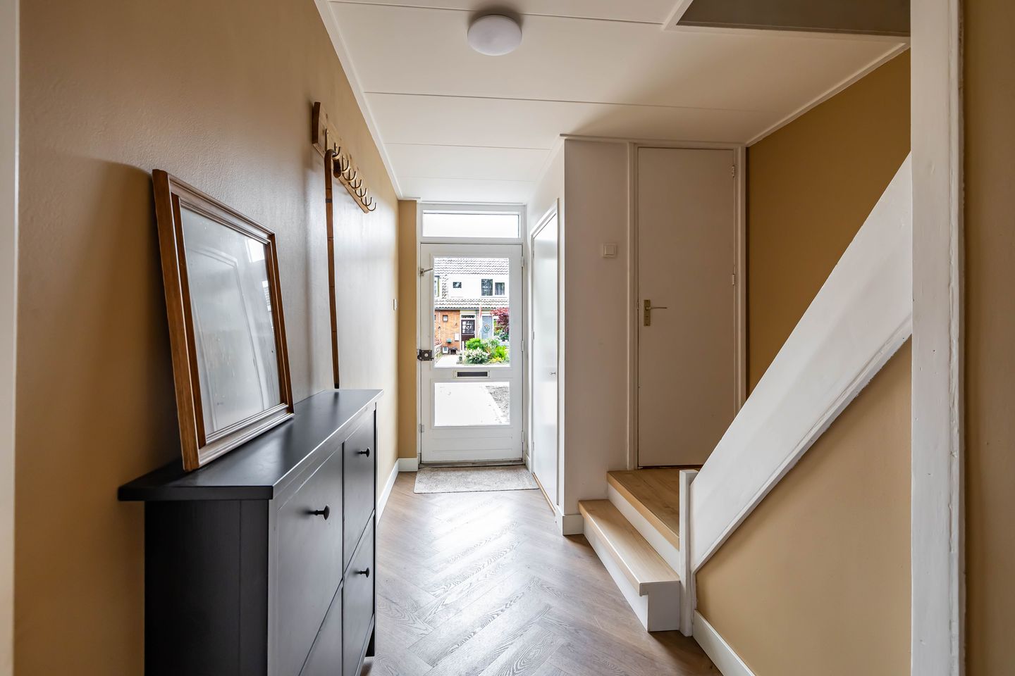 Photo 14 of Wielewaalstraat 10