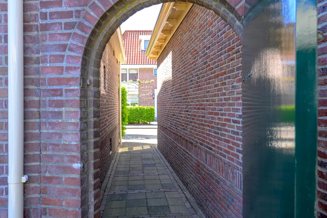 Photo 32 of Burgemeester Schoutsenstraat 22