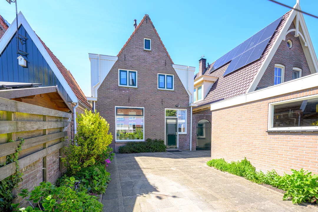 Photo 2 of Burgemeester Schoutsenstraat 22