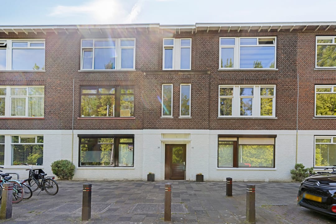 Foto 1 van van Alphenstraat 25