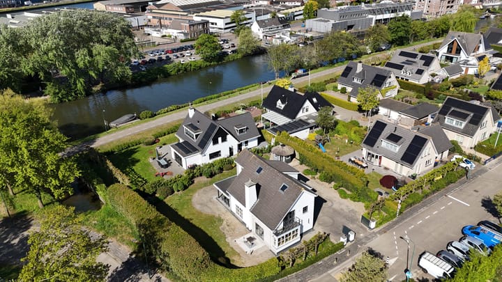 Foto 2 van De Lespaullaan 27
