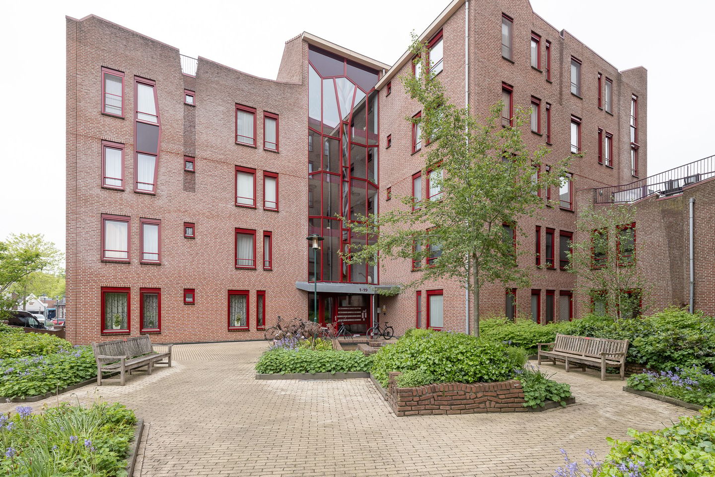 Photo 34 of De Heus Plein 11