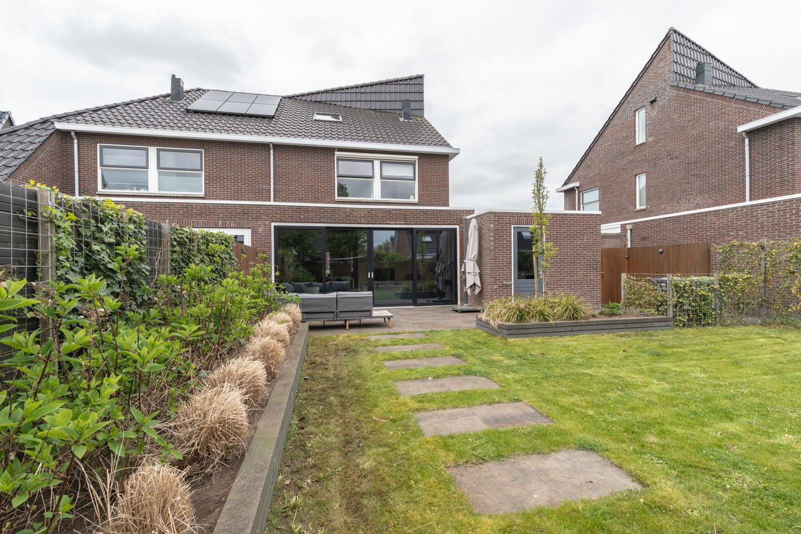 Photo 21 of Kumastraat 11