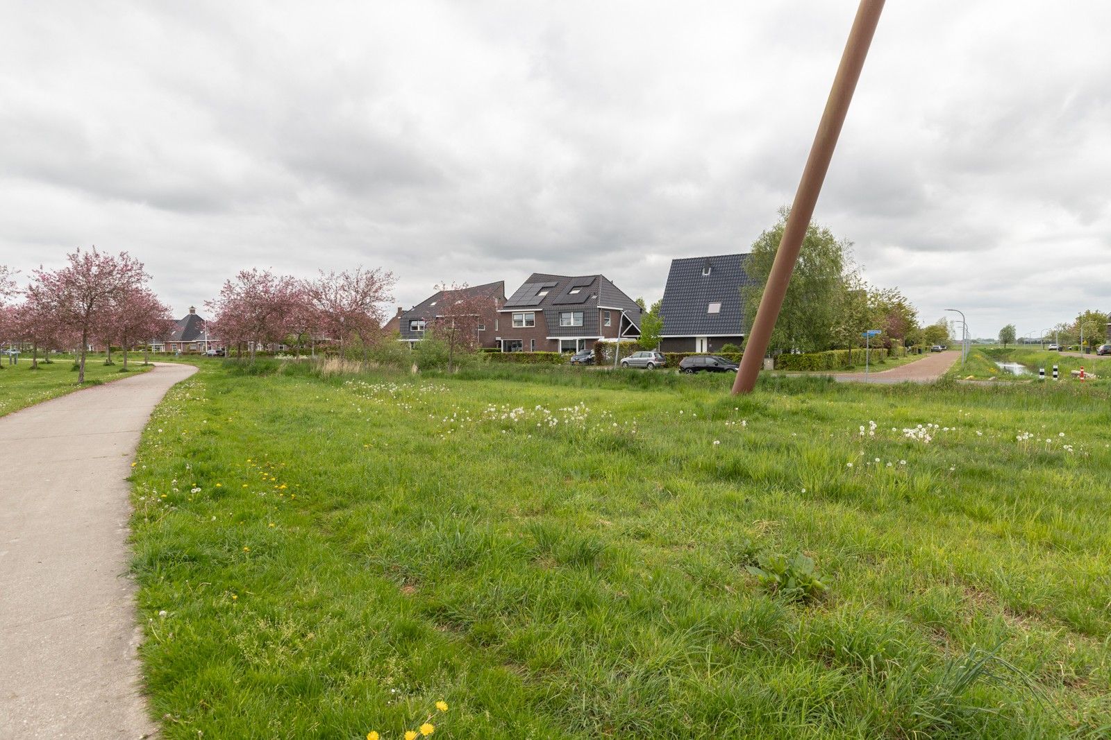 Photo 6 of Kumastraat 11