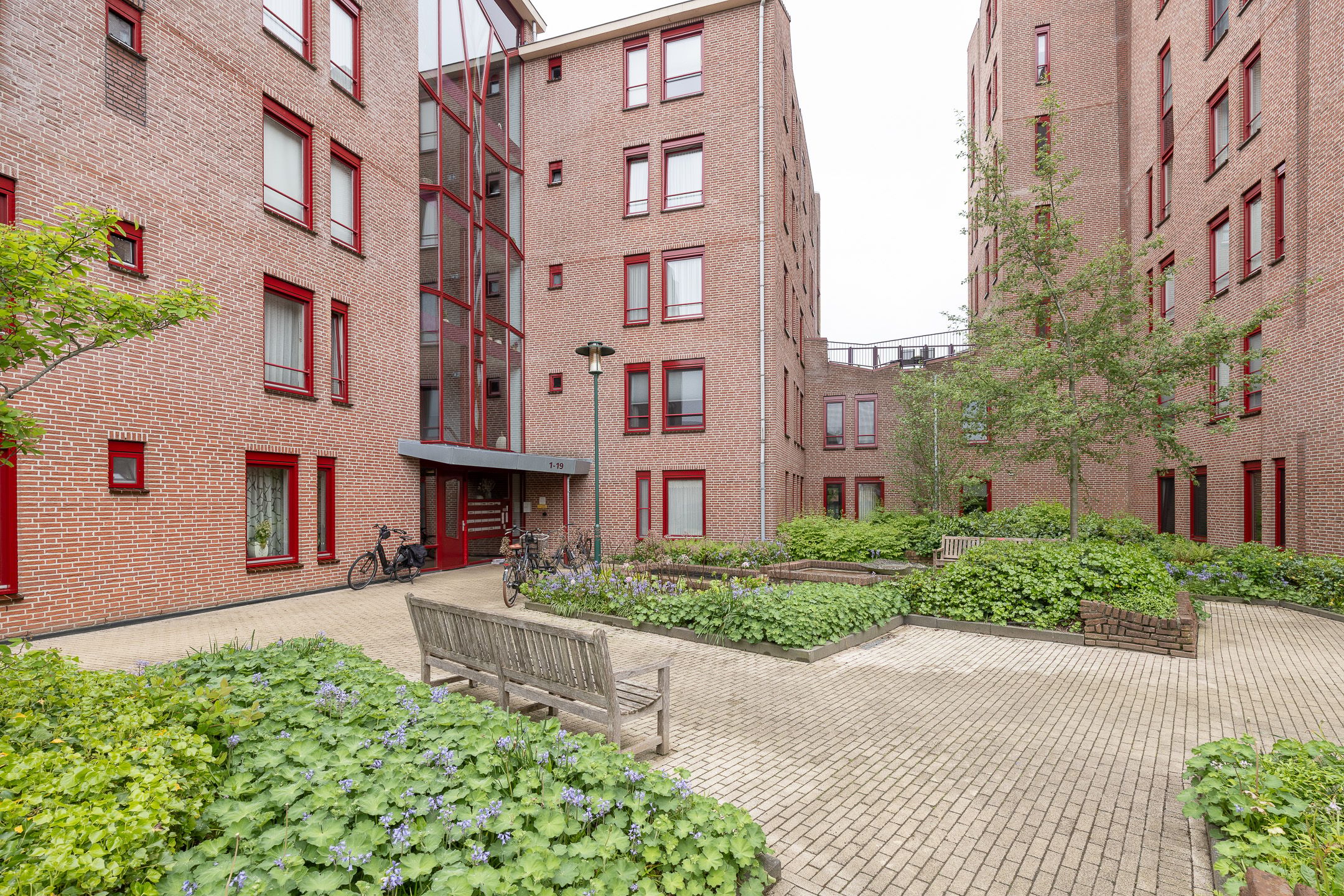 Photo 33 of De Heus Plein 11