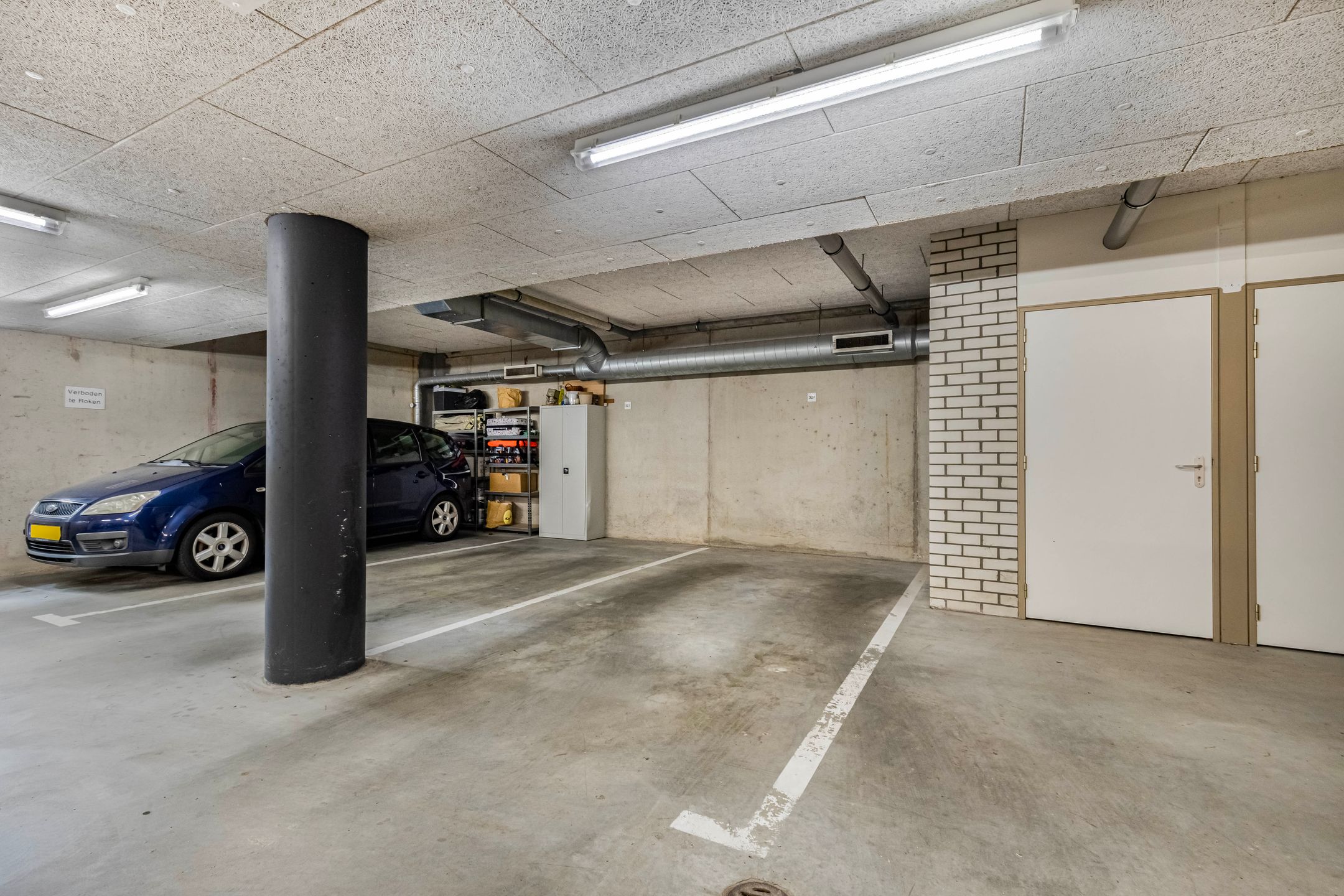 Photo 33 of P.A. Bruinsmastraat 32-F