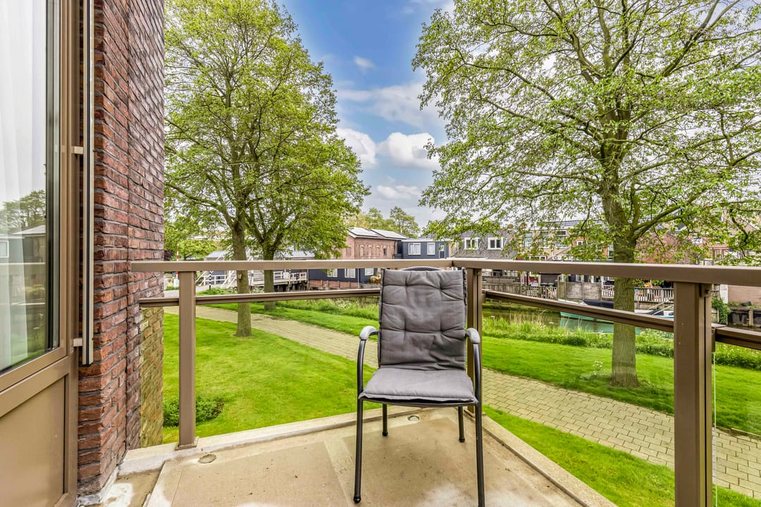 Photo 11 of P.A. Bruinsmastraat 32-F
