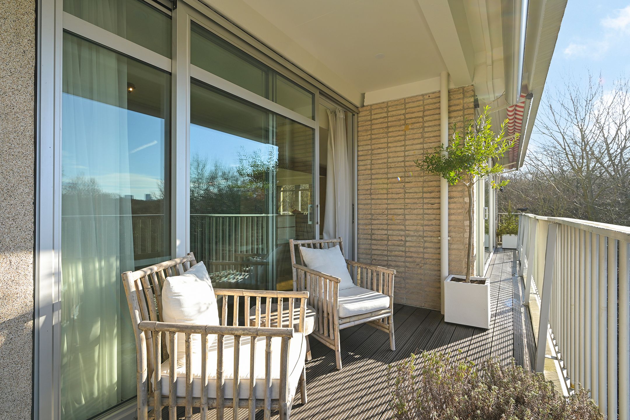 Apartment in 's-Gravenhage, Duinzigt, Haagse Hout - View 4