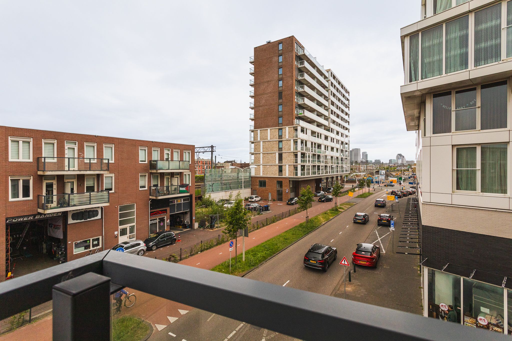 Photo 15 of Waldorpstraat 434