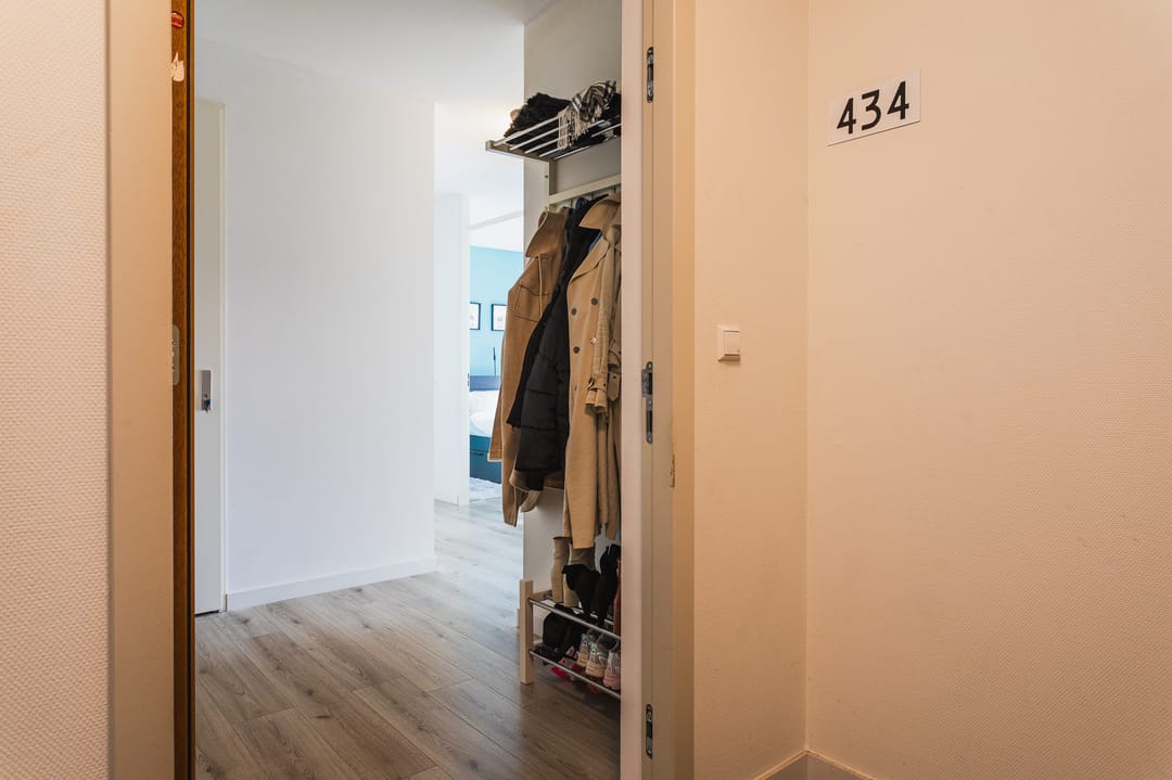 Photo 23 of Waldorpstraat 434