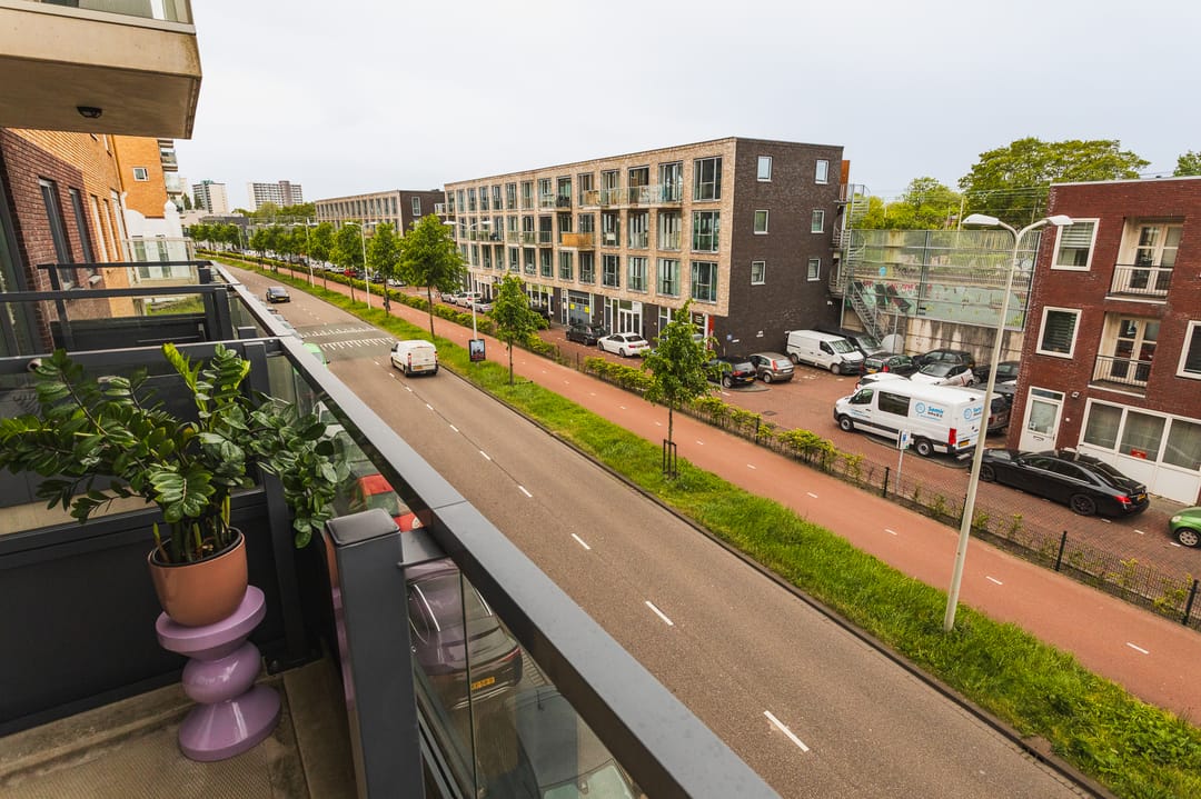 Photo 17 of Waldorpstraat 434