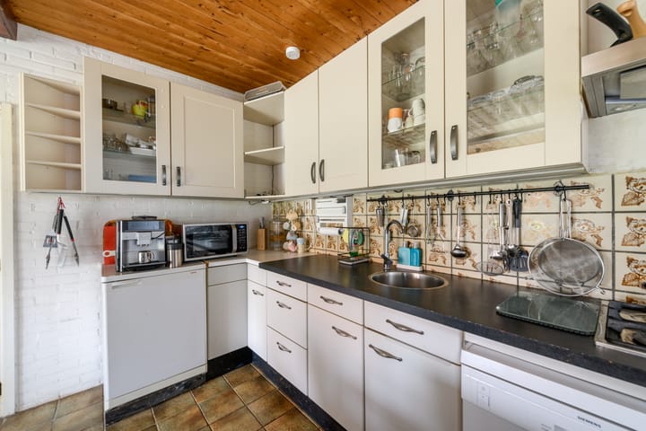 Vrijstaande woning te koop: Noordwolderweg 69, Vinkega