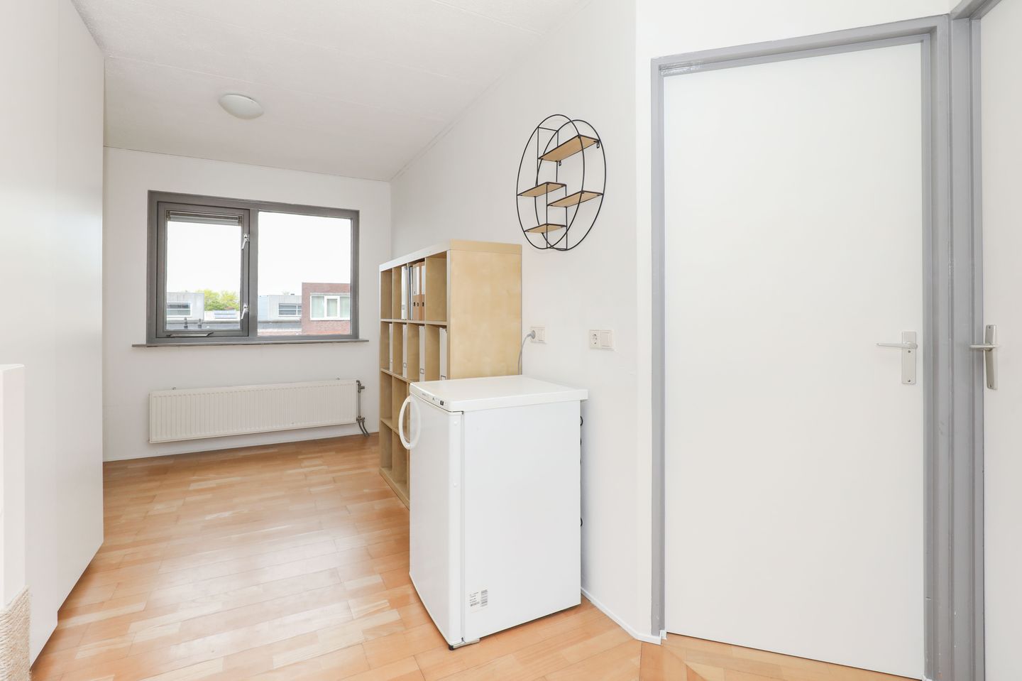 Spacious family home with 5 bedrooms and energy label A near parks in Kattenbroek Amersfoort — 25