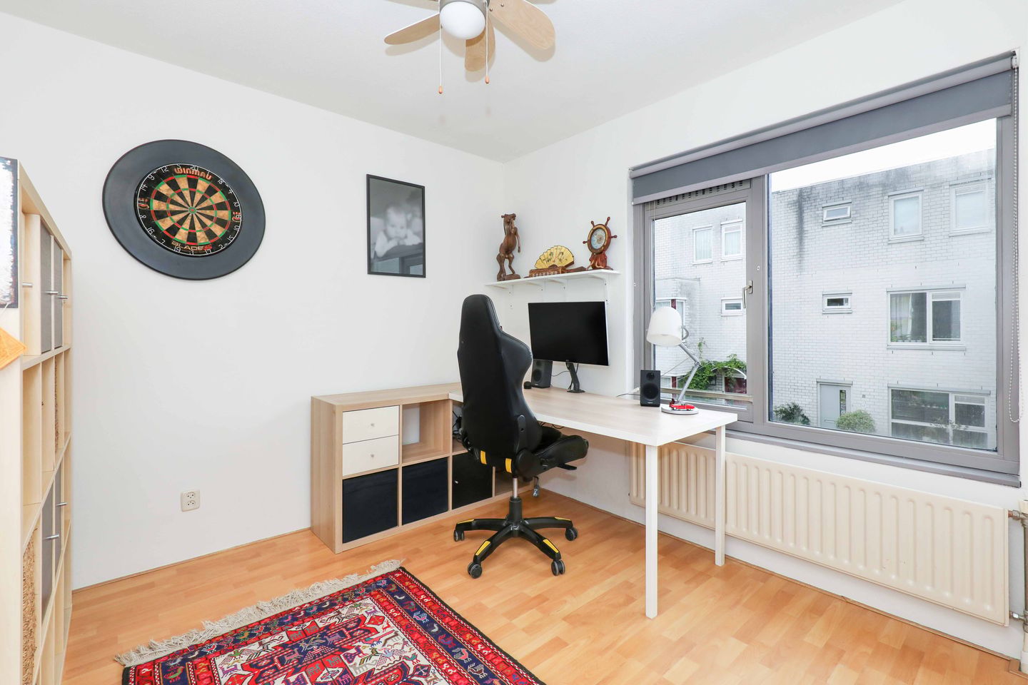 Spacious family home with 5 bedrooms and energy label A near parks in Kattenbroek Amersfoort — 20