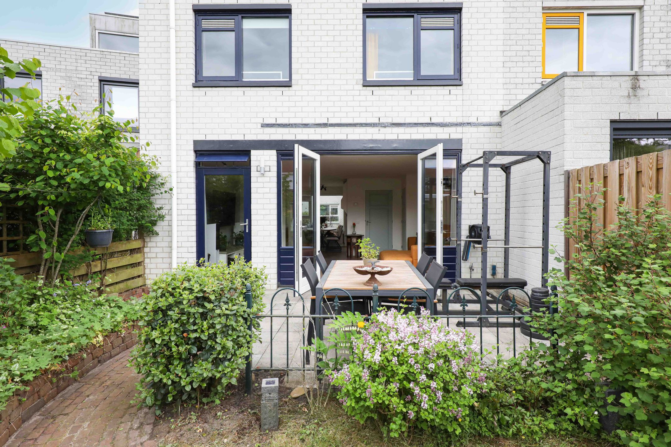 Spacious family home with 5 bedrooms and energy label A near parks in Kattenbroek Amersfoort — 33