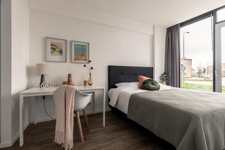 Photo 3 of Nico Andriessenstraat 43-A10