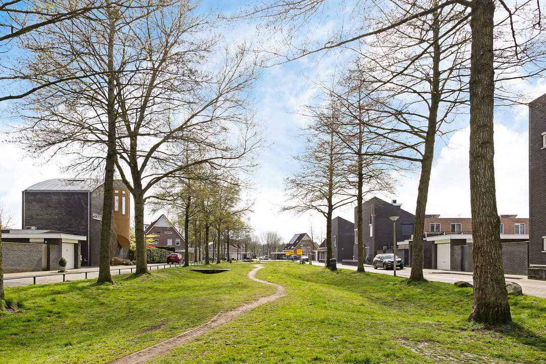 Photo 32 of Hertsmuntlaan 13