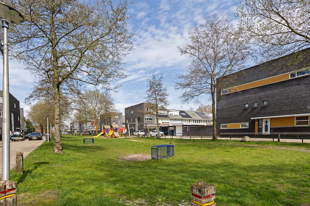 Photo 31 of Hertsmuntlaan 13