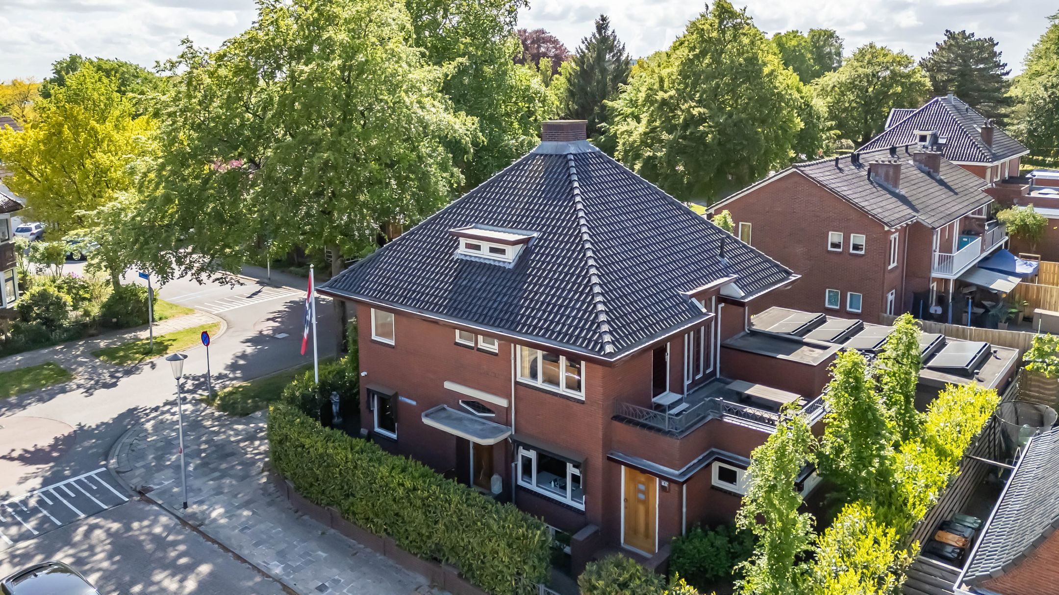 Foto 42 van Ds. Petersenstraat 31