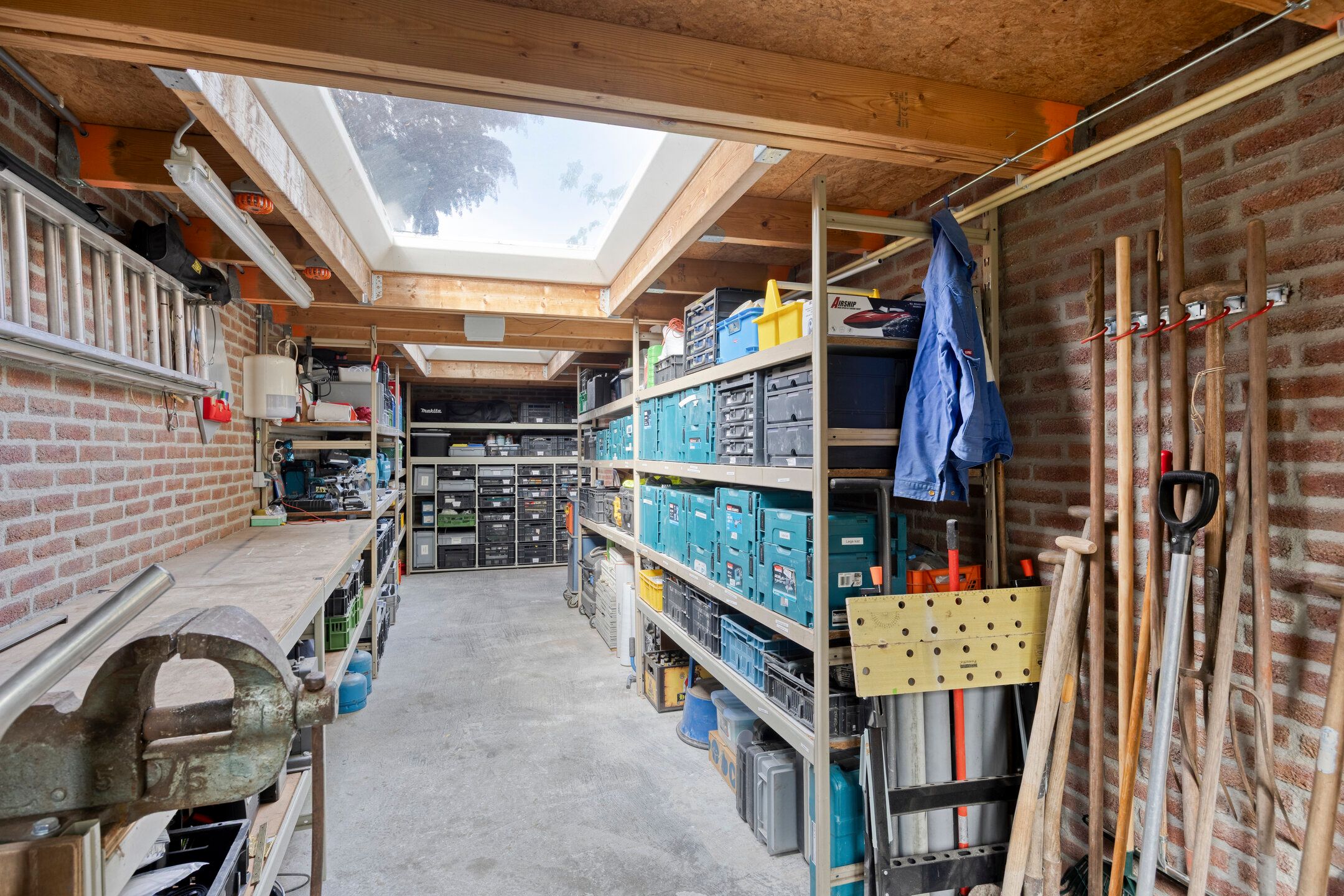 Photo 30 of Wethouder Vekemansstraat 18