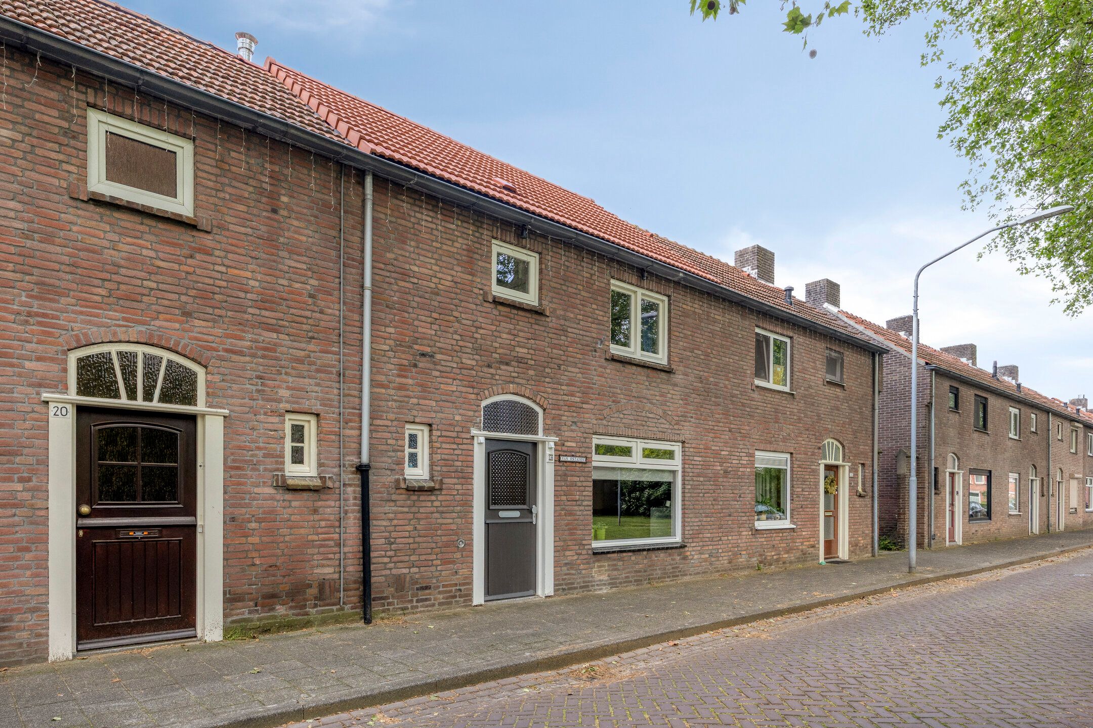 Photo 6 of Wethouder Vekemansstraat 18