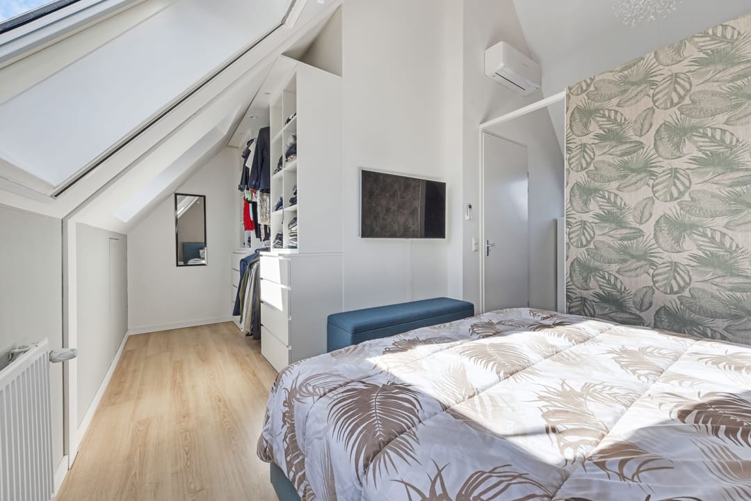Luxurious Energy-Efficient Semi-Detached Villa with 6 Bedrooms and Double Driveway in Alphen aan den Rijn — 32