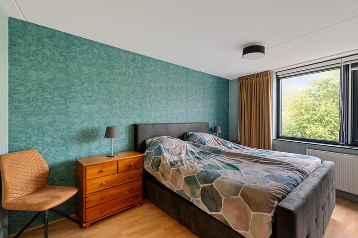 Tussenwoning te koop: Keizersmantel 513, Sneek
