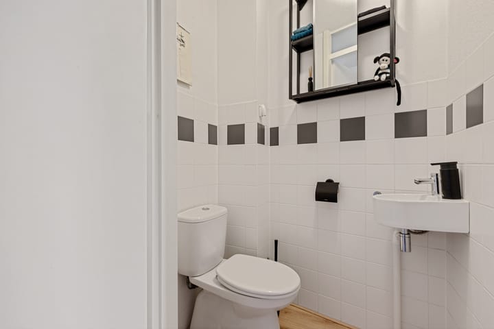 Tussenwoning te koop: Keizersmantel 513, Sneek