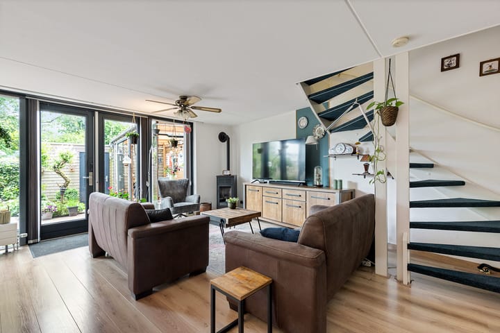 Tussenwoning te koop: Keizersmantel 513, Sneek