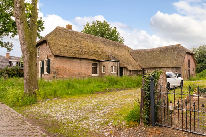 Vrijstaande woning te koop: Willem van Gentsvaart 28, Sprang-Capelle