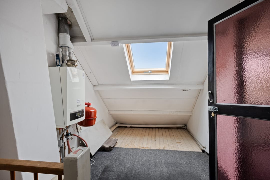 Photo 16 of Topaasstraat 119