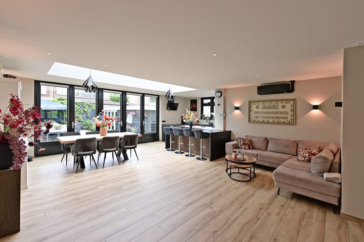 Hoekwoning te koop: Koekoeklaan 106, Bussum