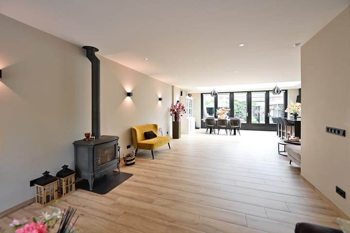 Hoekwoning te koop: Koekoeklaan 106, Bussum
