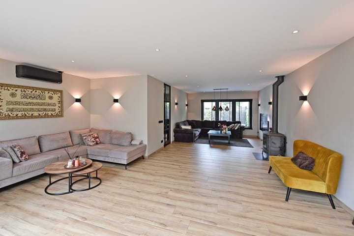 Hoekwoning te koop: Koekoeklaan 106, Bussum