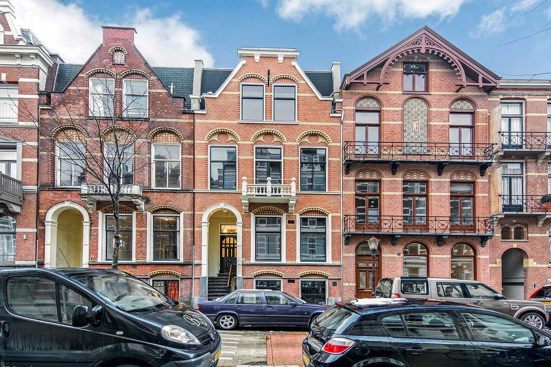 Photo 1 of Roemer Visscherstraat 11-A