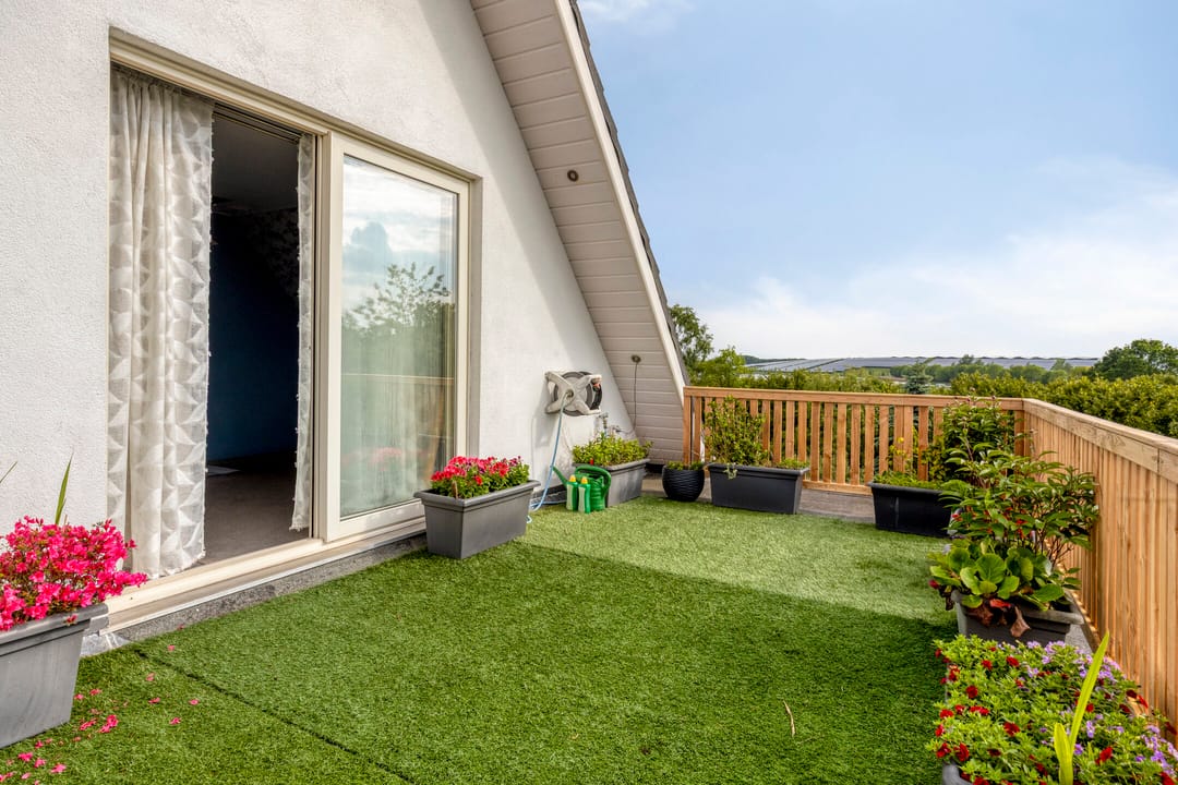 Spacious corner home with 5 bedrooms and rooftop terrace in Dorst — 38