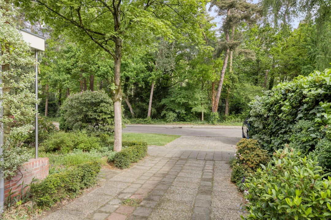 Foto 7 van Kamerlingh Onneslaan 1