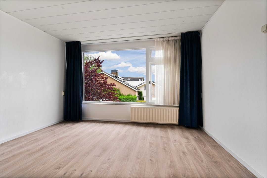 Foto 41 van Domela Nieuwenhuisstraat 5