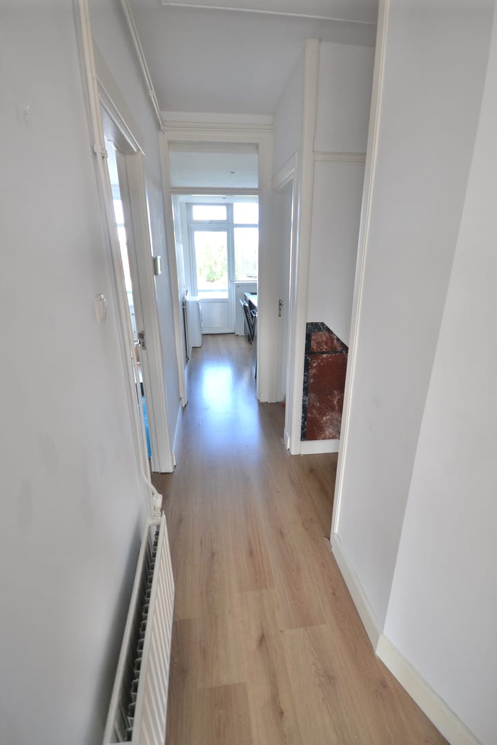 Photo 4 of Zegveldstraat 23