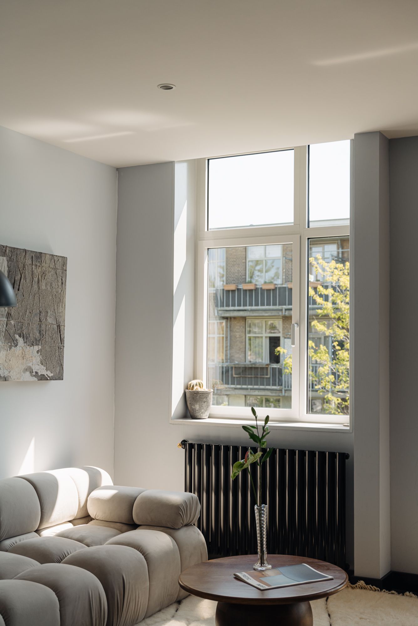 Renovated 1930s Apartment with Sunny Balcony in Bos en Lommer, Amsterdam — 9