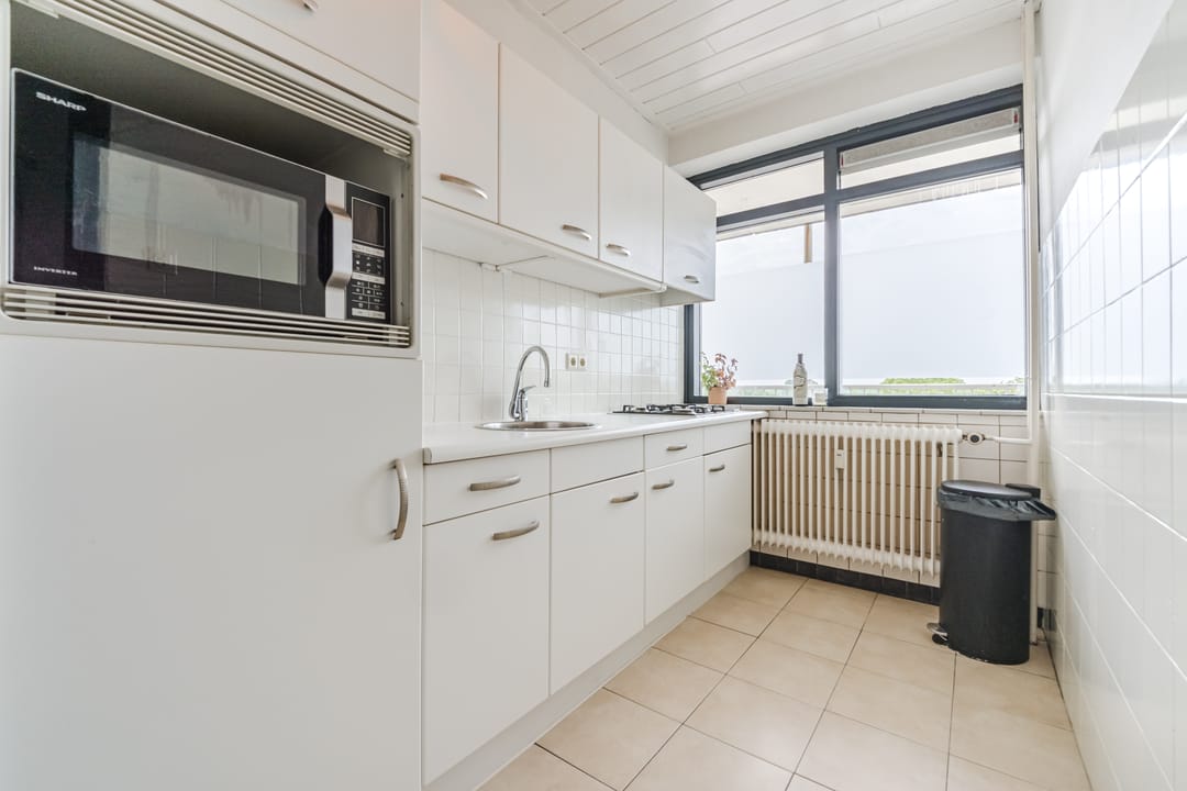 Spacious 3-room apartment with balcony and free view in Tilburg Westermarkt — 11