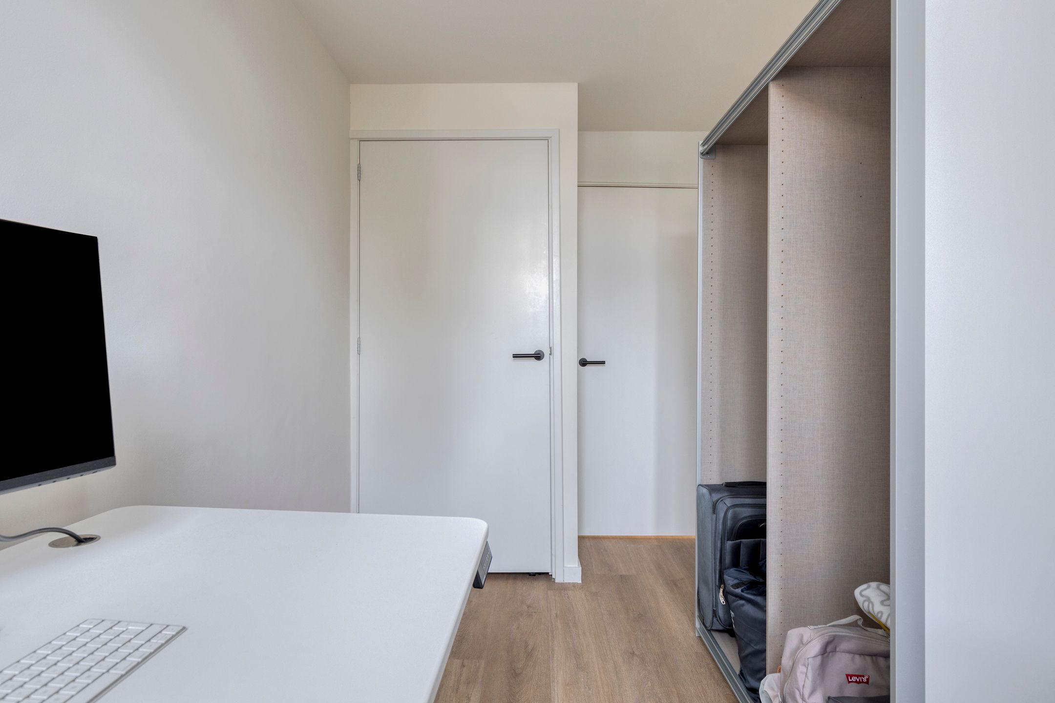 Photo 21 of Jan van Galenstraat 170-3