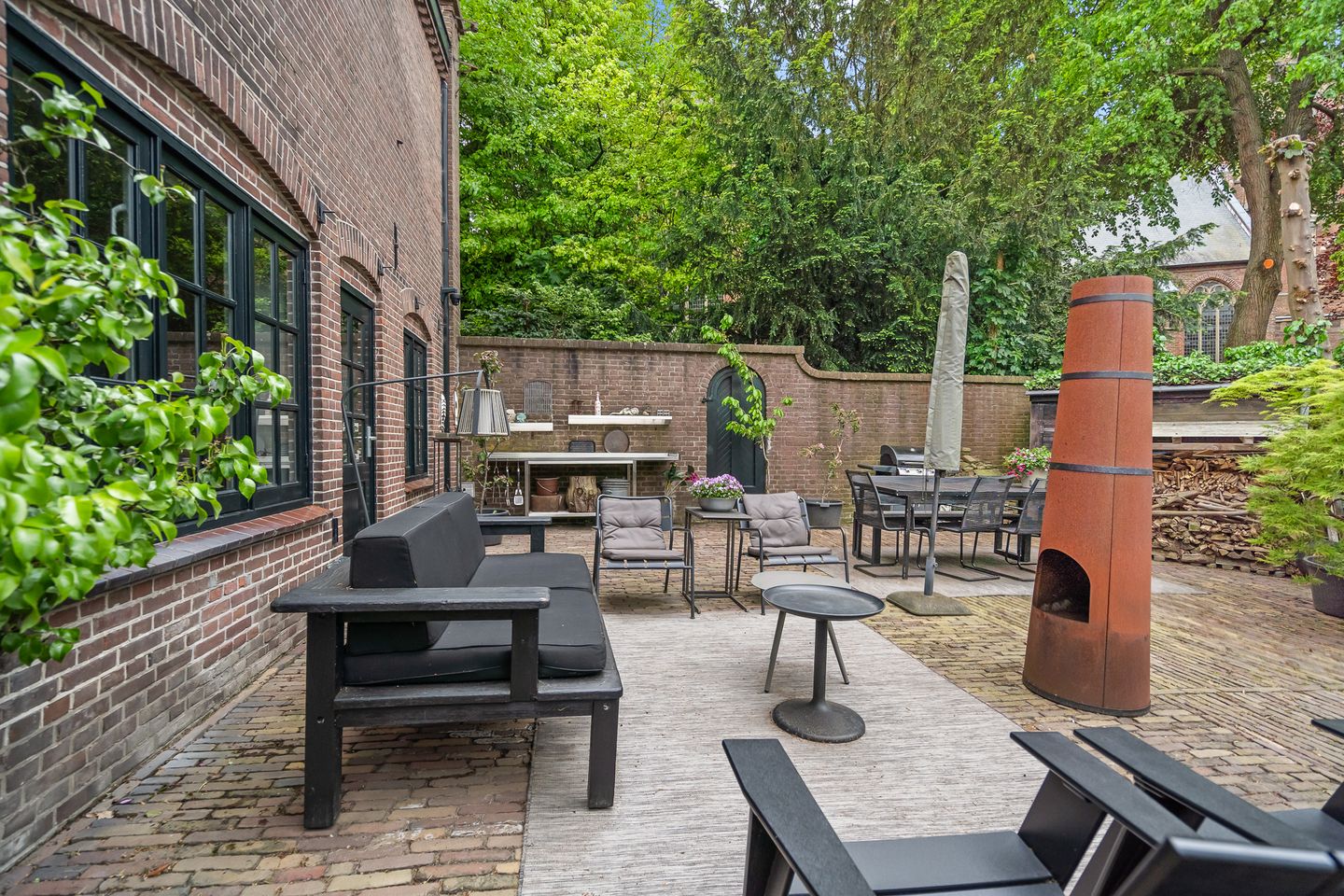 Historic Canal Front Residence with Modern Luxury in IJsselstein — 40