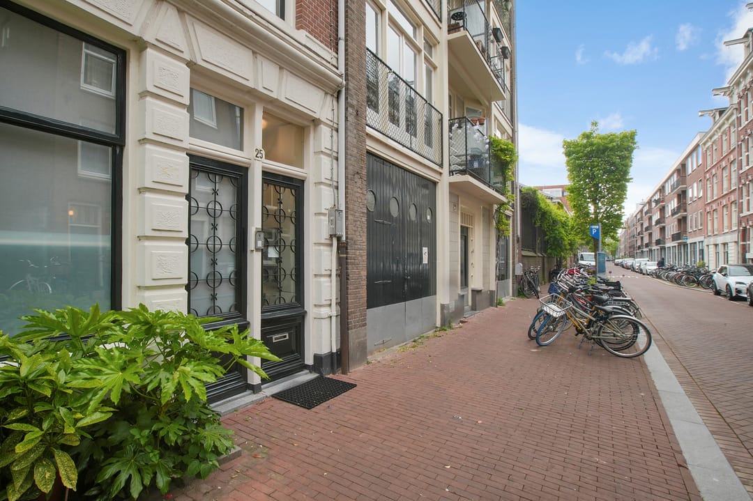 Photo 23 of Fokke Simonszstraat 25-2