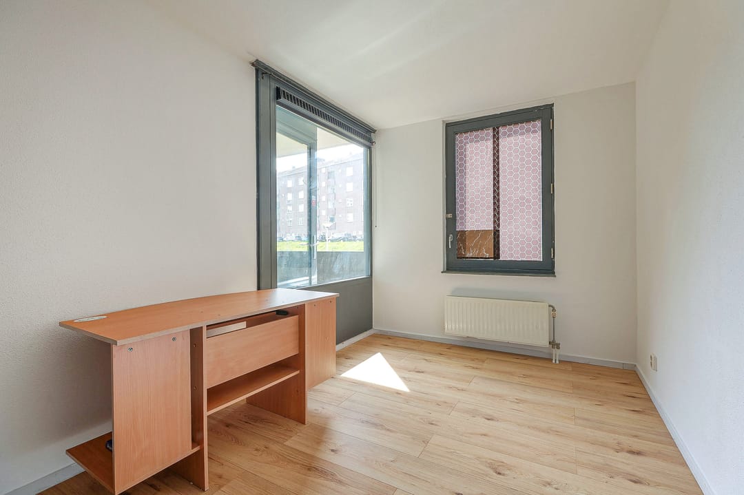 Photo 16 of Willem Baerdesenstraat 8