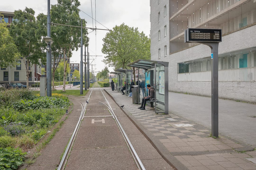 Photo 37 of Willem Baerdesenstraat 8